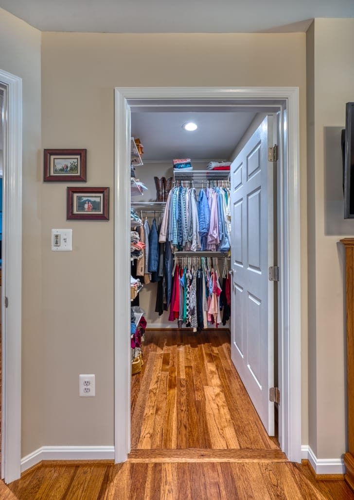 Custom remodeling, Foster Remodeling Solutions, Inc. customized closet upgrade